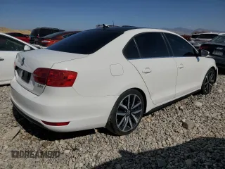 2012 Volkswagen Jetta GLI Autobahn with VIN 3VW5A7AJXCM087214, listed as a Copart auction lot 75011884 with 127,079 mi miles and Salvage title. Bid and sale history available at DreamBid. Image 3.