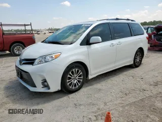 2020 Toyota Sienna XLE Auto Access Seat z VIN 5TDYZ3DCXLS041705, wystawiony jako Copart lot #59279535 z przebiegiem 57 374 mil mil oraz Szkoda całkowita • Salvage title. Historia ofert i sprzedaży dostępna na DreamBid. Obrazek 1.