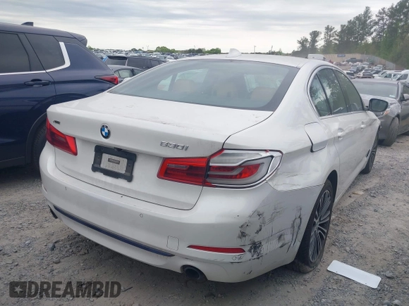 2019 BMW 5 Series 530i xDrive with VIN WBAJA7C53KWW48916, listed as a IAAI auction lot 42053125 with 108,496 mi miles. Bid and sale history available at carsss.com. Image 4.