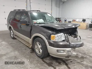 2005 Ford Expedition Eddie Bauer with VIN 1FMFU18575LA91113, listed as a IAAI auction lot 41195788 with 185,032 mi miles. Bid and sale history available at carsss.com. Image 6.