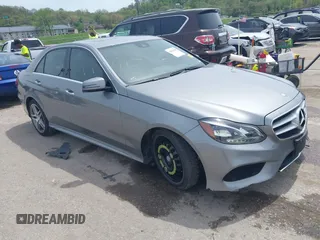 2014 Mercedes-Benz E 350 Luxury with VIN WDDHF8JB7EB031070, listed as a IAAI auction lot 42051565 with 93,206 mi miles and . Bid and sale history available at DreamBid. Image 1.