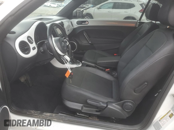2018 Volkswagen Beetle S with VIN 3VW5DAAT2JM505073, listed as a Copart auction lot 43575655 with 100,854 mi miles and Salvage title. Bid and sale history available at DreamBid. Image 7.