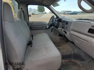 2001 Ford F-250 XL with VIN 1FTNF20L61EB61984, listed as a Copart auction lot 41397135 with 156,815 mi miles and Salvage title. Bid and sale history available at DreamBid. Image 10.