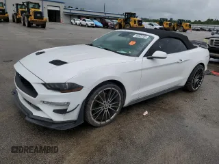 2021 Ford Mustang EcoBoost z VIN 1FATP8UHXM5101794, wystawiony jako Copart lot #56825185 z przebiegiem Nie podano mil oraz Czysty tytuł • Clean title. Historia ofert i sprzedaży dostępna na DreamBid. Obrazek 1.