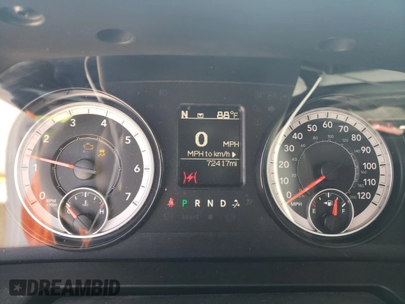 2019 Ram 1500 Tradesman z VIN 3C6JR6DT7KG532305, wystawiony jako Copart lot #50749385 z przebiegiem 72 417 mil mil oraz Szkoda całkowita • Salvage title. Historia ofert i sprzedaży dostępna na DreamBid. Obrazek 9.
