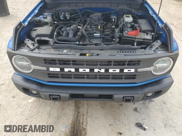 2023 Ford Bronco with VIN 1FMDE5DH1PLA85211, listed as a Copart auction lot 54754075 with 33,535 mi miles and Salvage Title. Bid and sale history available at DreamBid. Image 12.