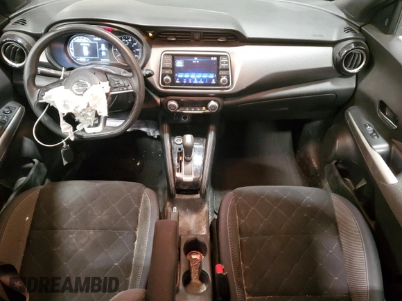 2019 Nissan Kicks S with VIN 3N1CP5CU0KL521278, listed as a Copart auction lot 51672375 with 81,272 mi miles and Non Repairable. Bid and sale history available at carsss.com. Image 8.