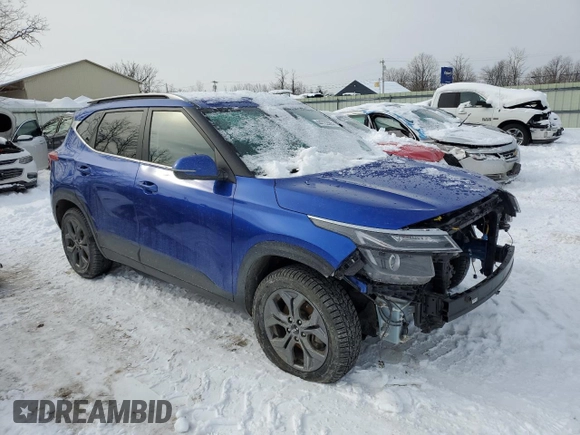 2024 Kia Seltos S z VIN KNDEUCAA2R7476435, wystawiony jako Copart lot #44722865 z przebiegiem 12 012 mil mil oraz Nie do naprawy • Non repairable. Historia ofert i sprzedaży dostępna na DreamBid. Obrazek 4.