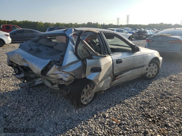1999 Honda Civic LX with VIN 2HGEJ6672XH582409, listed as a Copart auction lot 44055475 with 0 mi miles and Salvage Title. Bid and sale history available at carsss.com. Image 3.