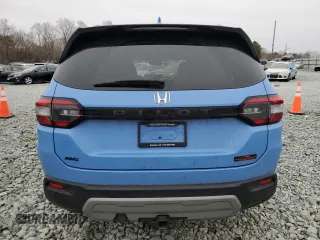 2024 Honda Pilot TrailSport with VIN 5FNYG1H61RB012492, listed as a Copart auction lot 45564925 with 31,860 mi miles and Salvage Title. Bid and sale history available at carsss.com. Image 6.