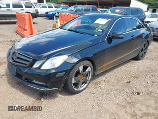 2013 Mercedes-Benz E 350 with VIN WDDKJ5KB0DF196368, listed as a IAAI auction lot 42614392 with 212,552 mi miles and . Bid and sale history available at DreamBid. Image 17.