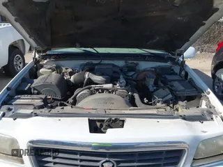 2000 Cadillac Escalade z VIN 1GYEK13R9YR149637, wystawiony jako IAAI lot #41599887 z przebiegiem 206 835 mil mil oraz . Historia ofert i sprzedaży dostępna na DreamBid. Obrazek 10.
