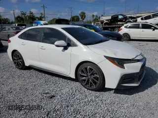 2022 Toyota Corolla SE with VIN JTDS4MCE7N3502392, listed as a Copart auction lot 51361415 with 52,402 mi miles and Salvage Title. Bid and sale history available at carsss.com. Image 4.