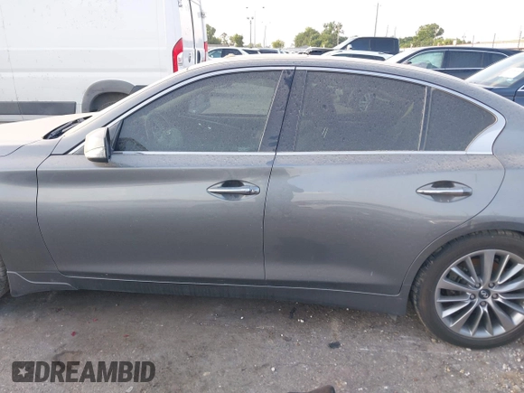 2018 Infiniti Q50 Luxe with VIN JN1EV7AP3JM358783, listed as a IAAI auction lot 42338894 with 100,895 mi miles and . Bid and sale history available at DreamBid. Image 14.