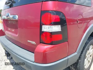2007 Ford Explorer XLT with VIN 1FMEU73E67UB28736, listed as a IAAI auction lot 42160256 with 136,796 mi miles. Bid and sale history available at carsss.com. Image 12.