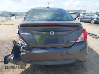 2015 Nissan Versa SV with VIN 3N1CN7AP8FL816679, listed as a IAAI auction lot 42081258 with 122,191 mi miles. Bid and sale history available at carsss.com. Image 16.