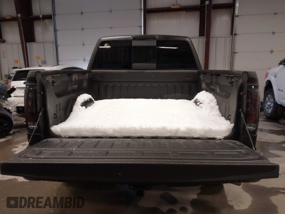 2017 GMC Sierra 1500 SLT z VIN 3GTU2NECXHG443064, wystawiony jako IAAI lot #41278799 z przebiegiem 112 723 mil mil oraz . Historia ofert i sprzedaży dostępna na DreamBid. Obrazek 16.