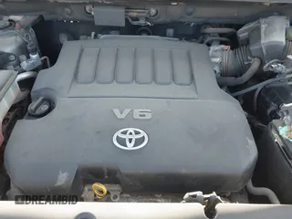 2009 Toyota RAV4 with VIN JTMZK33V595024952, listed as a IAAI auction lot 41980933 with 209,181 mi miles. Bid and sale history available at carsss.com. Image 10.