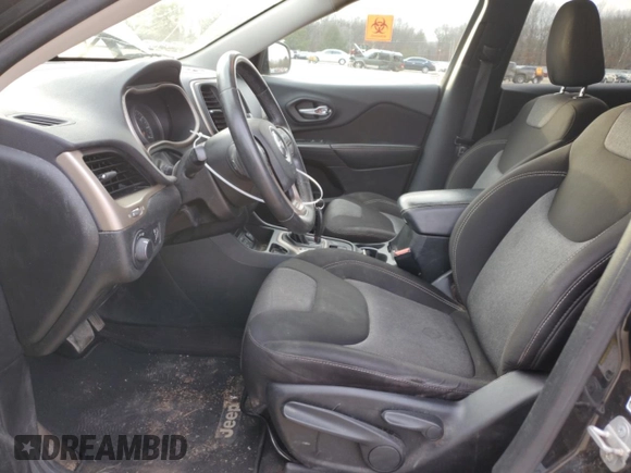 2015 Jeep Cherokee Sport z VIN 1C4PJLAB0FW684101, wystawiony jako Copart lot #87478344 z przebiegiem 160 386 mil mil oraz Szkoda całkowita • Salvage title. Historia ofert i sprzedaży dostępna na DreamBid. Obrazek 7.