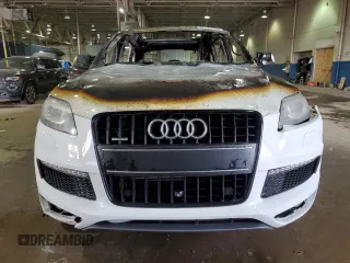 2015 Audi Q7 S line Prestige z VIN WA1DGAFE0FD008889, wystawiony jako Copart lot #47739185 z przebiegiem Nie podano mil oraz Czysty tytuł • Clean title. Historia ofert i sprzedaży dostępna na DreamBid. Obrazek 5.