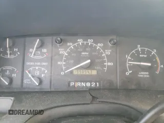 1997 Ford F-350 with VIN 1FTJW36F0VEC59307, listed as a Copart auction lot 62430515 with 199,894 mi miles and Salvage title. Bid and sale history available at DreamBid. Image 9.