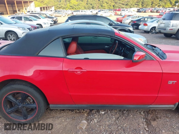 2010 Ford Mustang GT with VIN 1ZVBP8FH6A5112402, listed as a IAAI auction lot 42633347 with 153,349 mi miles and . Bid and sale history available at DreamBid. Image 13.