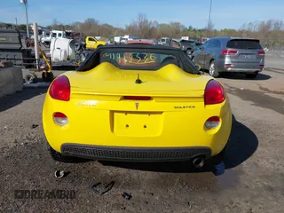 2008 Pontiac Solstice z VIN 1G2MC35B88Y114477, wystawiony jako IAAI lot #41918536 z przebiegiem 46 553 mil mil oraz . Historia ofert i sprzedaży dostępna na DreamBid. Obrazek 16.