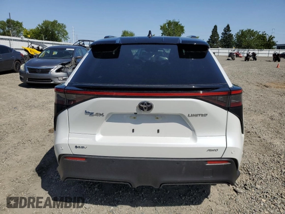 2024 Toyota bZ4X XLE с VIN JTMABACAXRA055247, выставлен на аукционе Copart как лот 52137665 с пробегом 11 294 миль миль и Списание • Salvage title. История ставок и продаж доступна на DreamBid. Изображение 6.