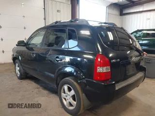 2006 Hyundai Tucson GL with VIN KM8JM12B96U252484, listed as a IAAI auction lot 42100855 with 273,655 mi miles. Bid and sale history available at carsss.com. Image 3.