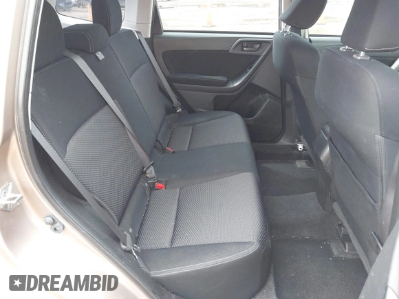 2015 Subaru Forester 2.5i z VIN JF2SJABC3FH437635, wystawiony jako IAAI lot #42515132 z przebiegiem 217 398 mil mil oraz . Historia ofert i sprzedaży dostępna na DreamBid. Obrazek 8.