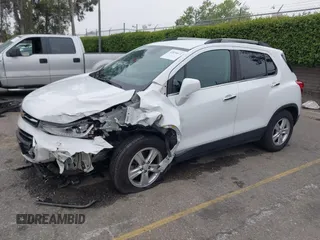 2020 Chevrolet Trax LT with VIN KL7CJLSB7LB008290, listed as a IAAI auction lot 42030672 with 50,739 mi miles. Bid and sale history available at carsss.com. Image 2.