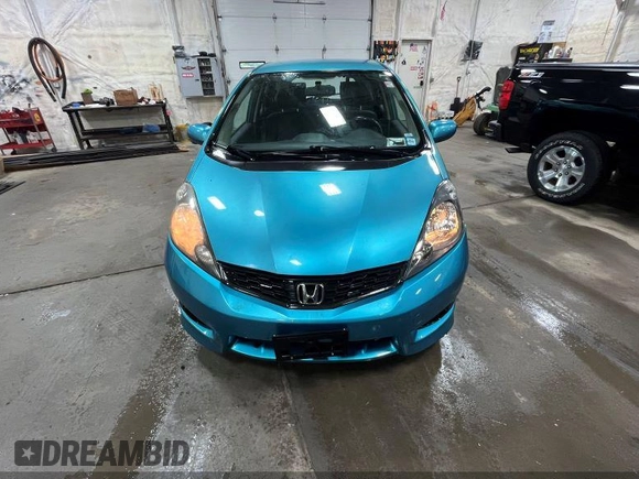 2013 Honda Fit Sport with VIN JHMGE8H58DC044846, listed as a IAAI auction lot 42201605 with 198,546 mi miles. Bid and sale history available at carsss.com. Image 6.