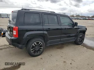 2014 Jeep Patriot Latitude with VIN 1C4NJRFB4ED689363, listed as a Copart auction lot 51185125 with 132,340 mi miles and Salvage Title. Bid and sale history available at carsss.com. Image 3.