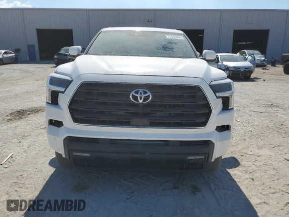 2024 Toyota Sequoia SR5 with VIN 7SVAAABA6RX034127, listed as a Copart auction lot 77848444 with 7,528 mi miles and Salvage Title. Bid and sale history available at carsss.com. Image 5.