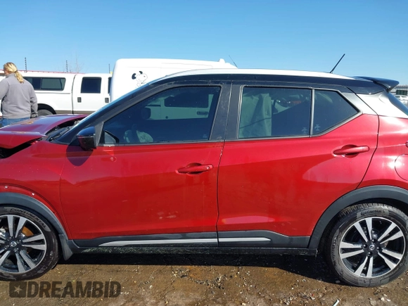 2020 Nissan Kicks SR with VIN 3N1CP5DV7LL554917, listed as a IAAI auction lot 41942545 with 54,789 mi miles and . Bid and sale history available at DreamBid. Image 15.