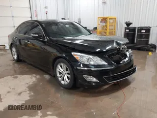 2013 Hyundai Genesis 3.8L with VIN KMHGC4DD3DU247095, listed as a IAAI auction lot 41551023 with 131,038 mi miles. Bid and sale history available at carsss.com. Image 1.