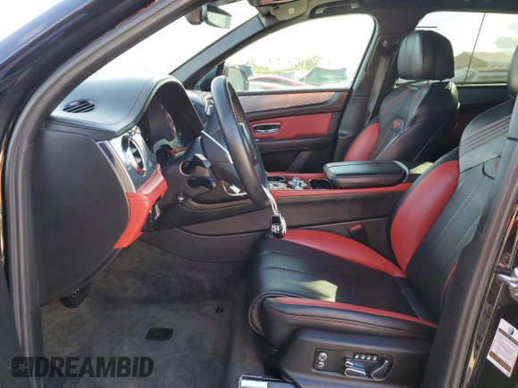 2022 Bentley Bentayga V8 z VIN SJAAM2ZV9NC013534, wystawiony jako Copart lot #74924334 z przebiegiem 10 200 mil mil oraz Nie do naprawy • Non repairable. Historia ofert i sprzedaży dostępna na DreamBid. Obrazek 7.