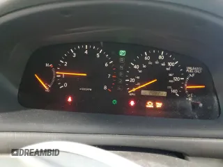 2001 Lexus ES 300 with VIN JT8BF28GX10342284, listed as a Copart auction lot 50075685 with 208,211 mi miles and Salvage Title. Bid and sale history available at DreamBid. Image 9.