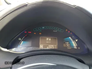 2017 Nissan LEAF SV z VIN 1N4BZ0CP8HC301672, wystawiony jako Copart lot #58058335 z przebiegiem 56 086 mil mil oraz Szkoda całkowita • Salvage title. Historia ofert i sprzedaży dostępna na DreamBid. Obrazek 9.