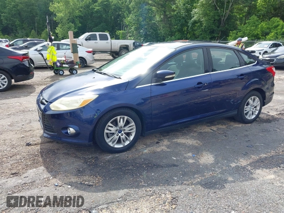 2012 Ford Focus SEL with VIN 1FAHP3H20CL135266, listed as a IAAI auction lot 42169559 with 196,104 mi miles. Bid and sale history available at carsss.com. Image 2.