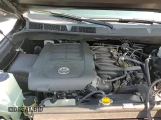 2017 Toyota Tundra Platinum with VIN 5TFGW5F13HX227552, listed as a Copart auction lot 66458555 with 113,303 mi miles and Salvage title. Bid and sale history available at DreamBid. Image 14.
