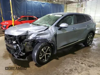 2025 Kia Sportage EX with VIN 5XYK33DFXSG250939, listed as a Copart auction lot 45932745 with 13,761 mi miles and Non Repairable. Bid and sale history available at carsss.com. Image 1.