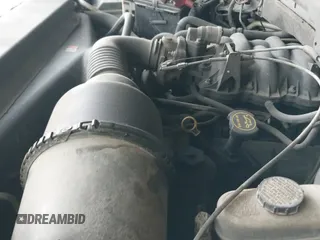 2003 Ford F-150 XL с VIN 1FTRX17273NB81668, выставлен на аукционе IAAI как лот 42628802 с пробегом Не указан миль и . История ставок и продаж доступна на DreamBid. Изображение 19.