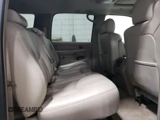 2004 Chevrolet Suburban Z71 with VIN 3GNFK16Z84G317016, listed as a Copart auction lot 74145374 with 257,362 mi miles and Clean Title. Bid and sale history available at carsss.com. Image 11.