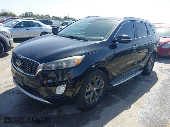 2016 Kia Sorento SX with VIN 5XYPK4A59GG077416, listed as a IAAI auction lot 41815487 with 106,632 mi miles. Bid and sale history available at carsss.com. Image 2.