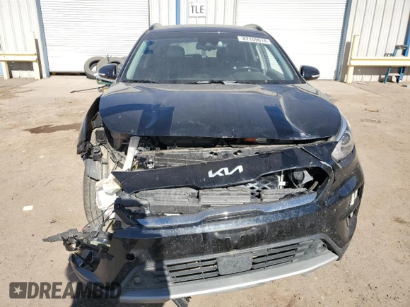 2022 Kia Niro Touring SE with VIN KNDCC3LC9N5532434, listed as a Copart auction lot 82159014 with 37,923 mi miles and Salvage Title. Bid and sale history available at carsss.com. Image 5.