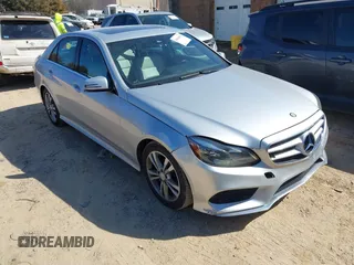 2014 Mercedes-Benz E-Class E 250 BlueTEC Luxury with VIN WDDHF0EB6EA967831, listed as a IAAI auction lot 41660612 with 187,041 mi miles. Bid and sale history available at carsss.com. Image 1.