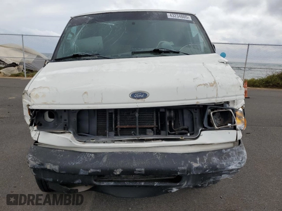 2002 Ford Econoline Passenger XL with VIN 1FMRE11242HB08362, listed as a Copart auction lot 43234805 with 117,626 mi miles and Salvage title. Bid and sale history available at DreamBid. Image 5.