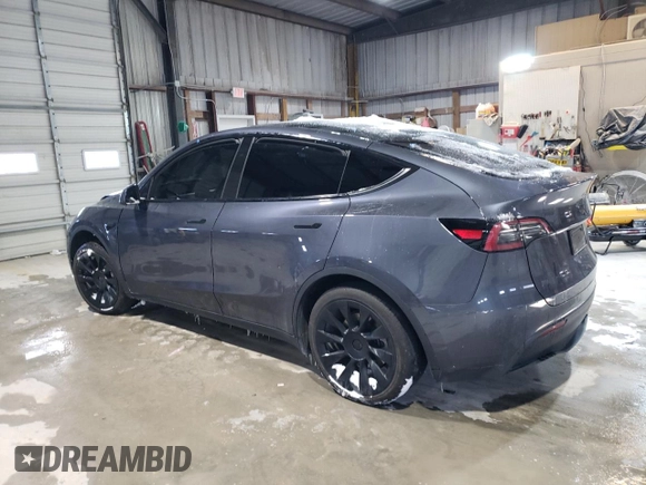 2023 Tesla Model Y Long Range z VIN 7SAYGAEE3PF968231, wystawiony jako Copart lot #45811385 z przebiegiem Nie podano mil oraz Szkoda całkowita • Salvage title. Historia ofert i sprzedaży dostępna na DreamBid. Obrazek 2.
