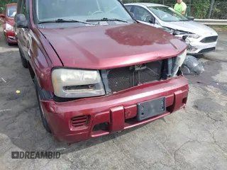 2004 Chevrolet TrailBlazer LS with VIN 1GNDT13S442394308, listed as a IAAI auction lot 42091473 with 214,669 mi miles and . Bid and sale history available at DreamBid. Image 6.